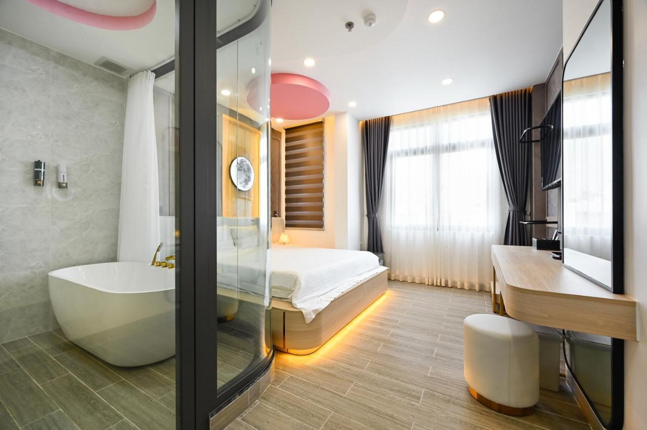 Lotus Airport Hotel Saigon Хошимин Экстерьер фото