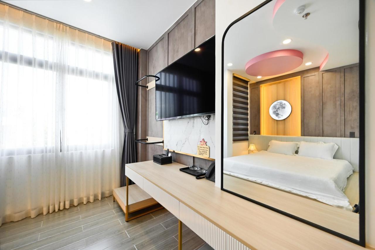 Lotus Airport Hotel Saigon Хошимин Экстерьер фото